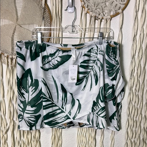 Swim by Cacique NWT Swim Skirt with Attached Brief Green Leaf Print 22 - Picture 1 of 10